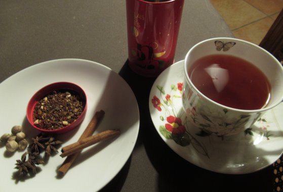 クリスマスティー気軽に楽しみませんか？